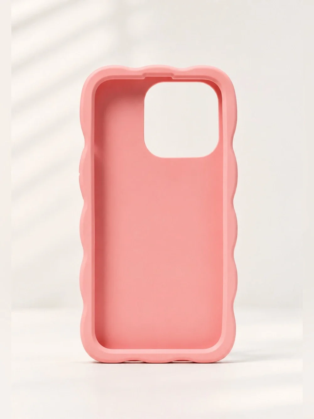 Kate Spade New York Rainbow Silicone Mirrored iPhone 15 Pro Case